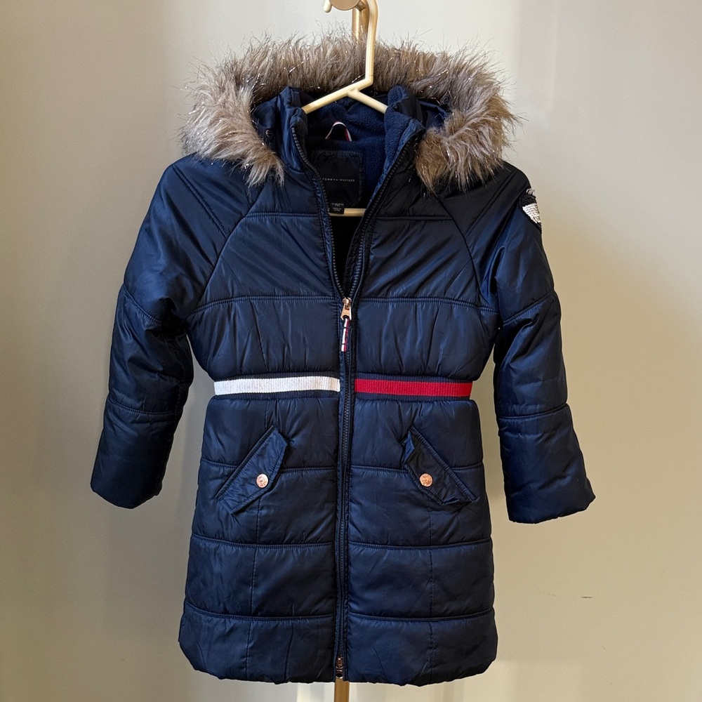 Tommy Hilfiger Girls Navy Puffer Coat with Fur Hood Size S (7-8) Faux Fur Trim